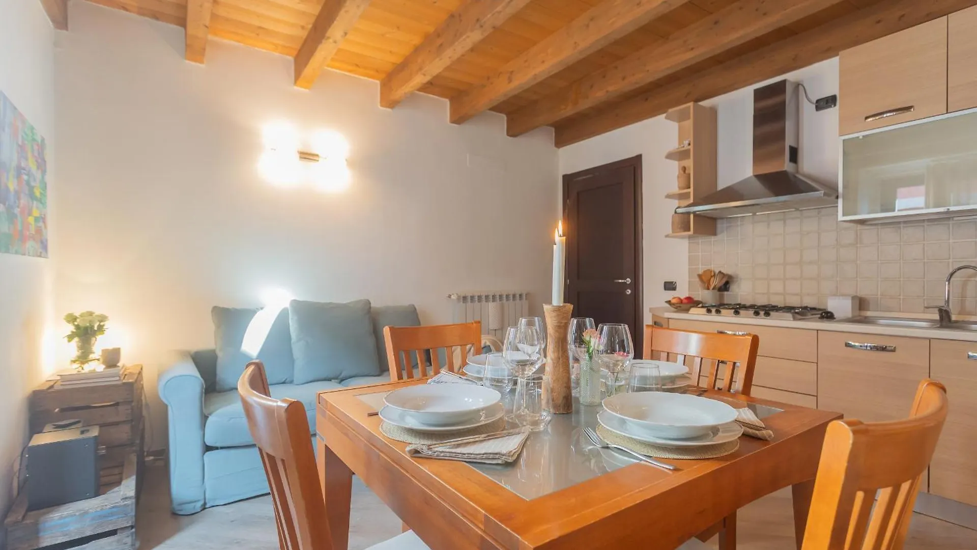 Luini 7 By Rent All Como 0*,  Italy