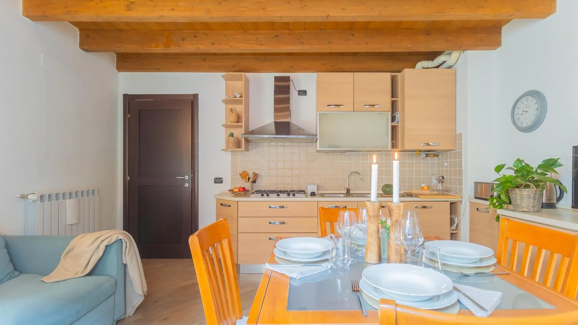 Luini 7 By Rent All Como