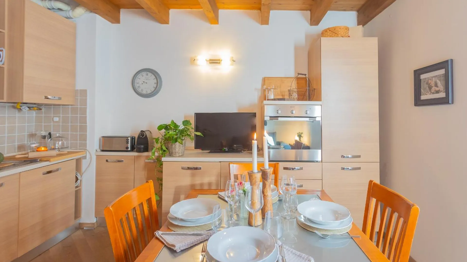 Luini 7 By Rent All Como Apartment