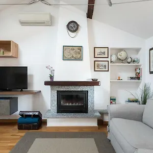 Casa Barbagialla Como